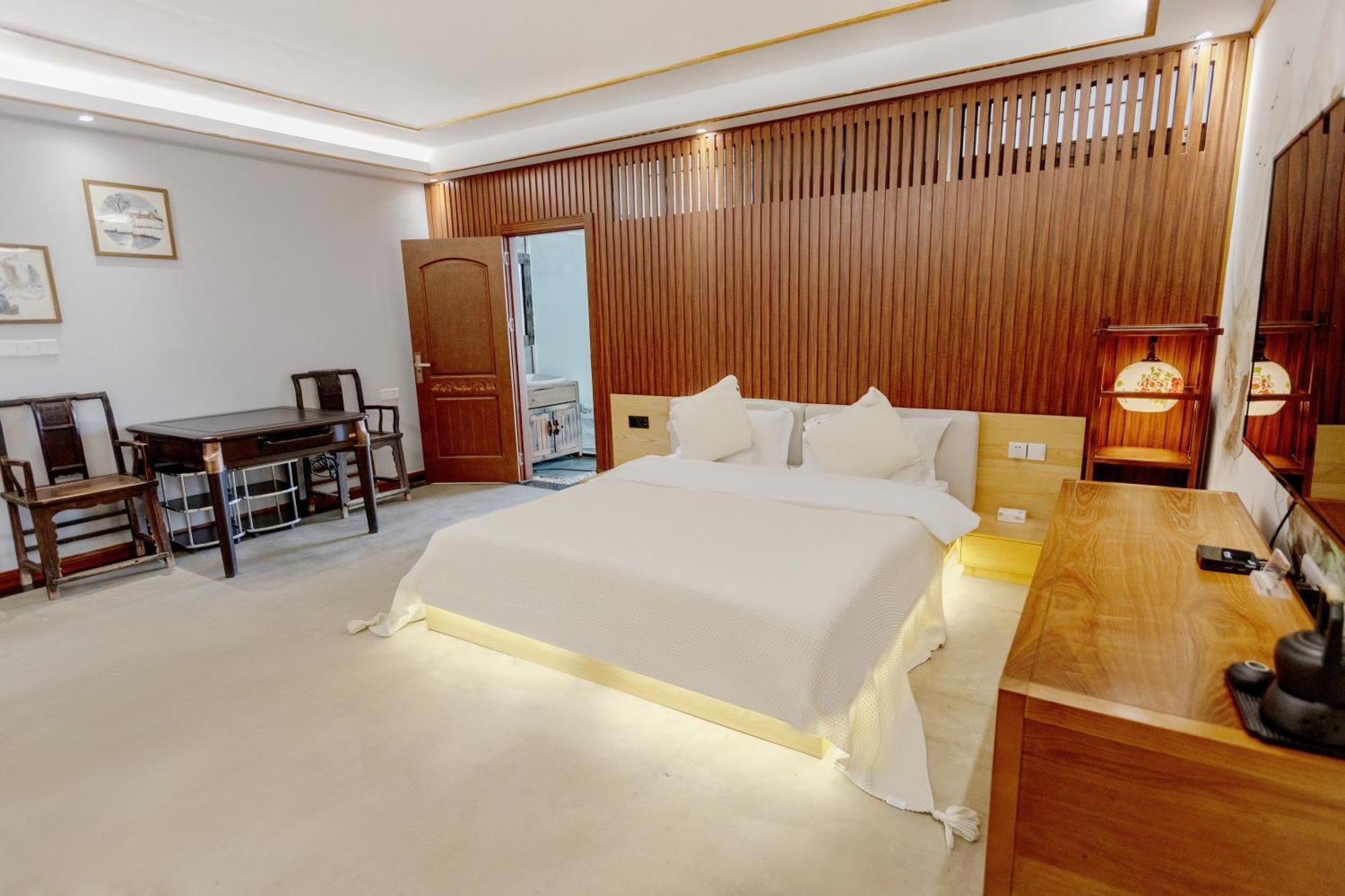 Отель Dali Dare Sea View Gueshouse Экстерьер фото