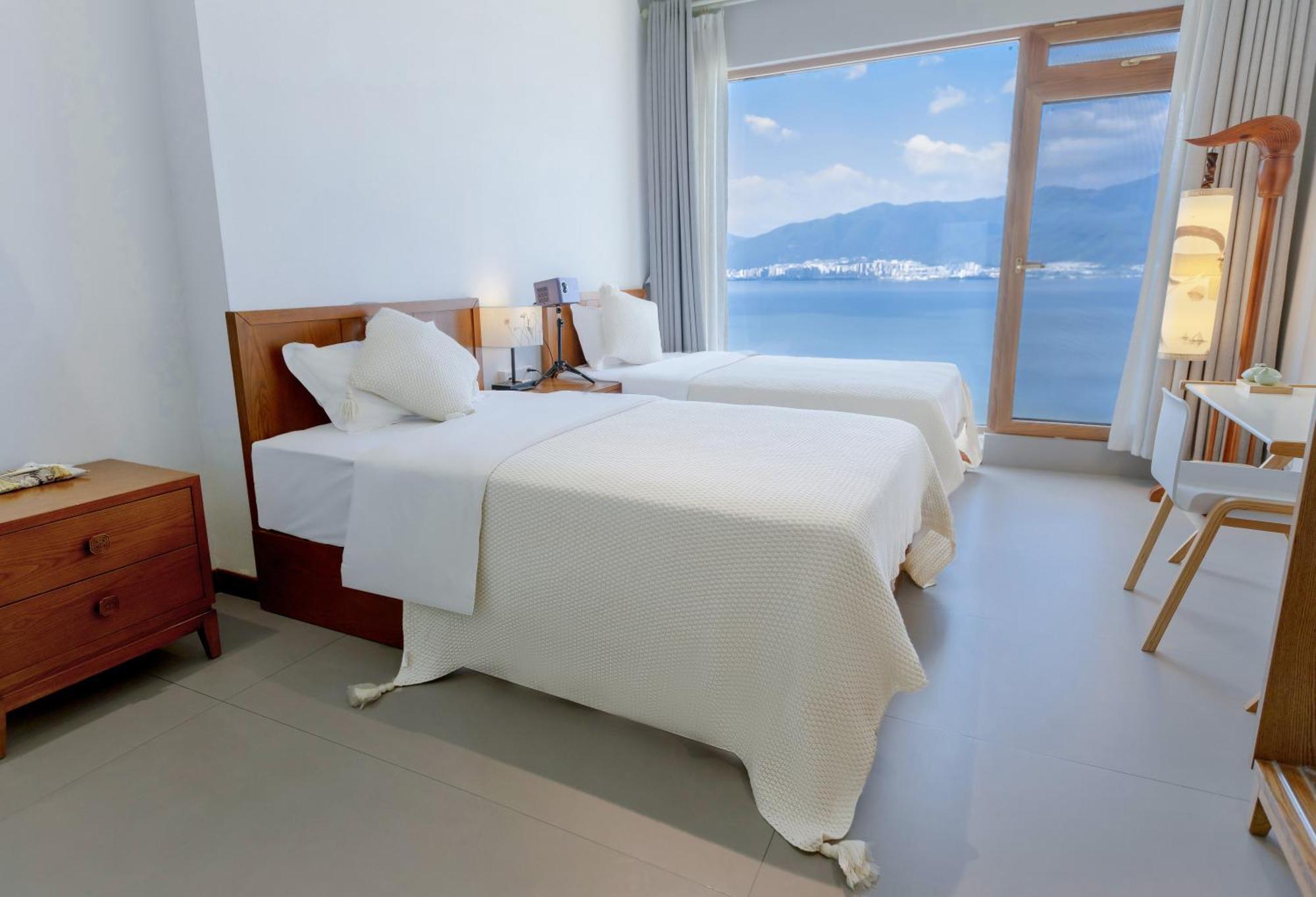 Отель Dali Dare Sea View Gueshouse Экстерьер фото