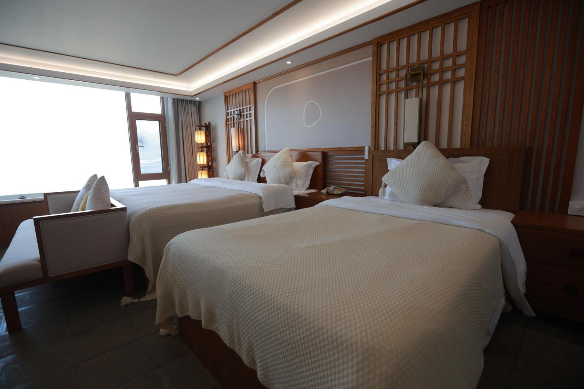 Отель Dali Dare Sea View Gueshouse Экстерьер фото