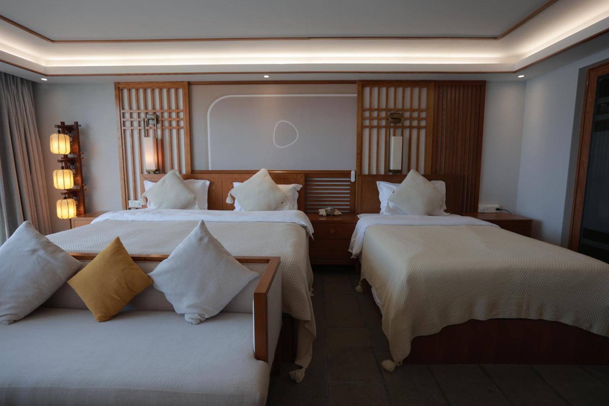 Отель Dali Dare Sea View Gueshouse Экстерьер фото